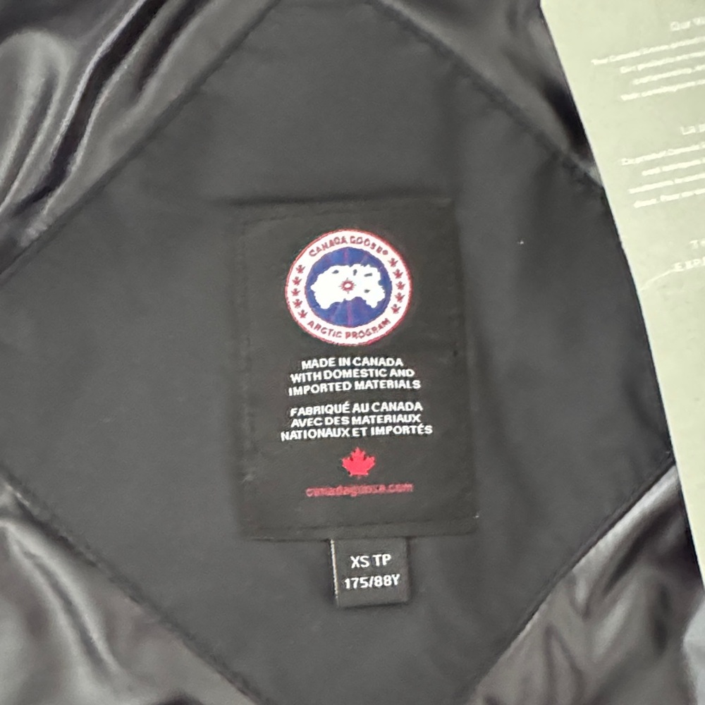 Canada Goose Black Hooded Puffer HyBridge® Coat - Picture 5 of 11